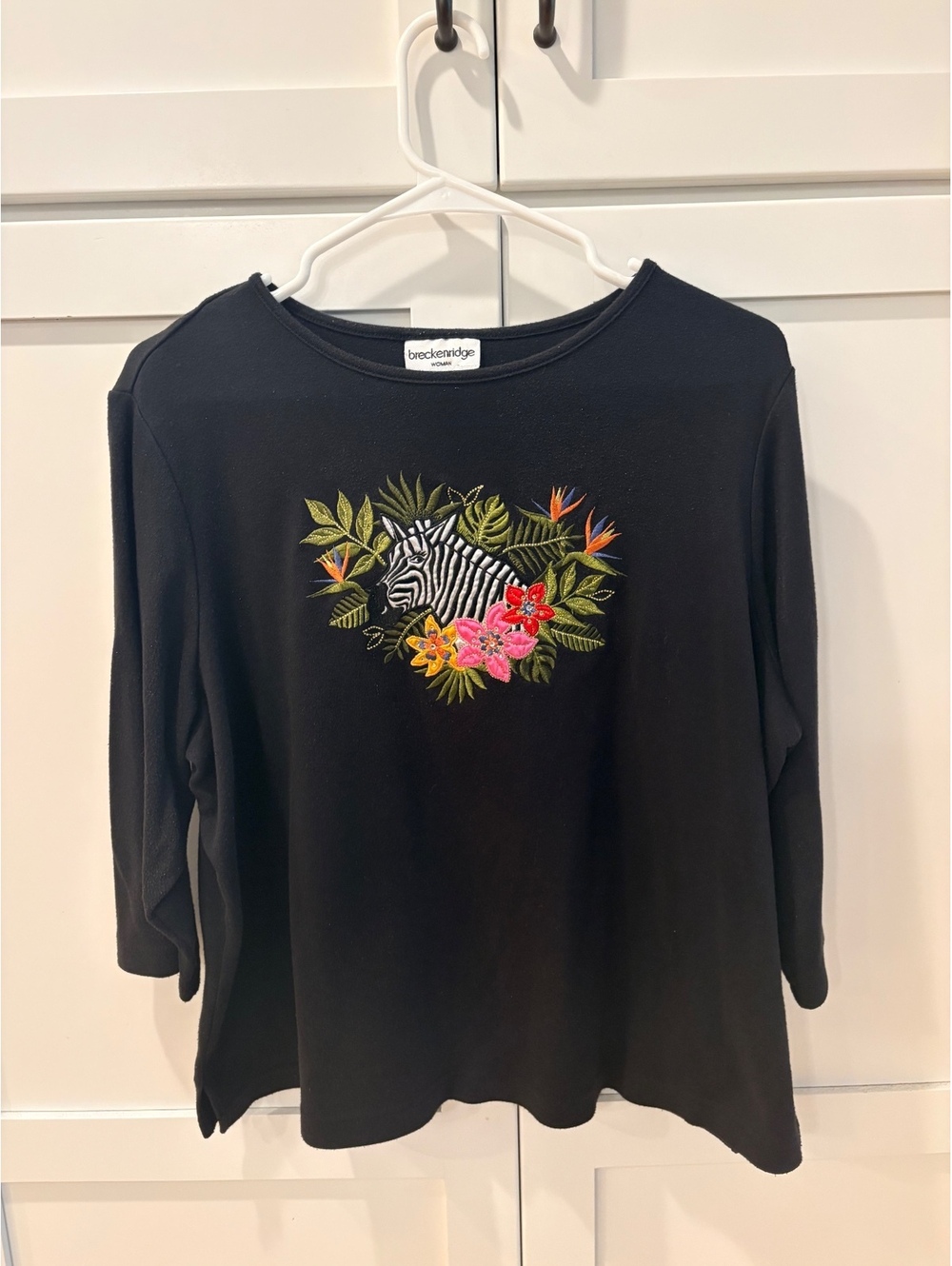 Breckenridge Woman Black 3/4 Sleeve Top with Zebra and Floral Embroidery, Size 1